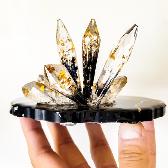 MADE TO ORDER, Jewelry, Ring Holder, Resin Crystal Geode - Picture 6 of 13